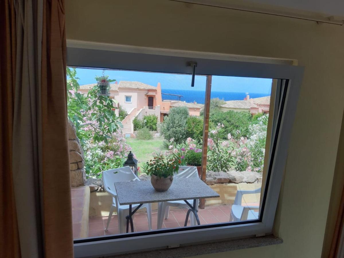 Appartamento Panoramico Calarossa Sardegna Ізола-Росса Екстер'єр фото
