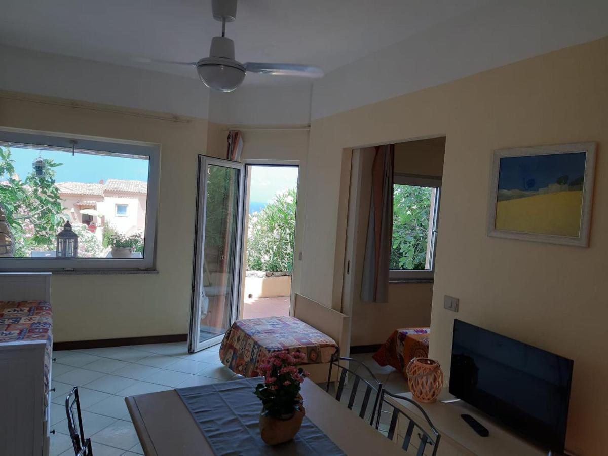 Appartamento Panoramico Calarossa Sardegna Ізола-Росса Екстер'єр фото