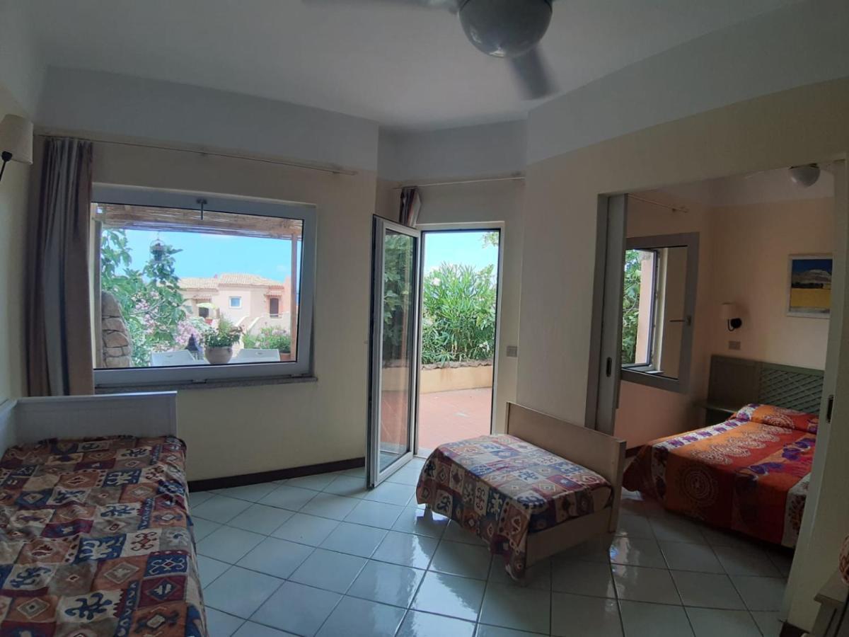 Appartamento Panoramico Calarossa Sardegna Ізола-Росса Екстер'єр фото